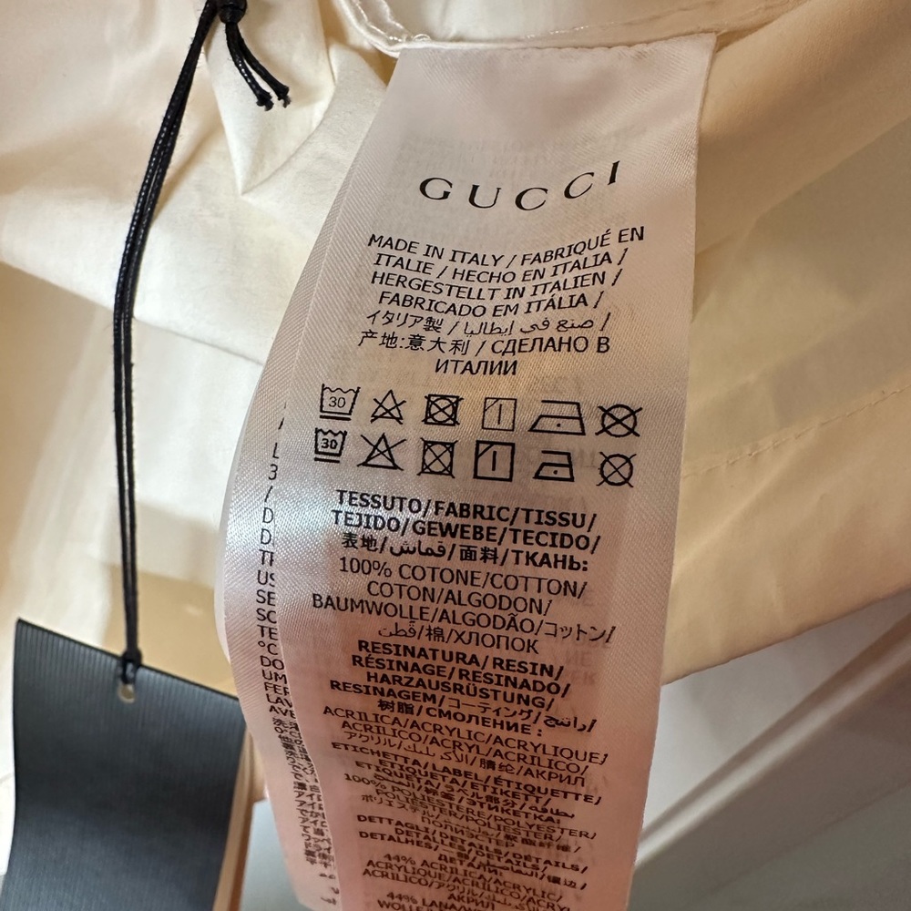 Men’s Gucci windbreaker off-white jacket w hood Size 46 NWTChest 25’, Length 28’ - Picture 4 of 14